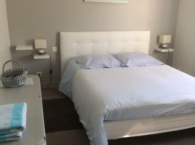 D'hotes Le Moulin Bed and Breakfast